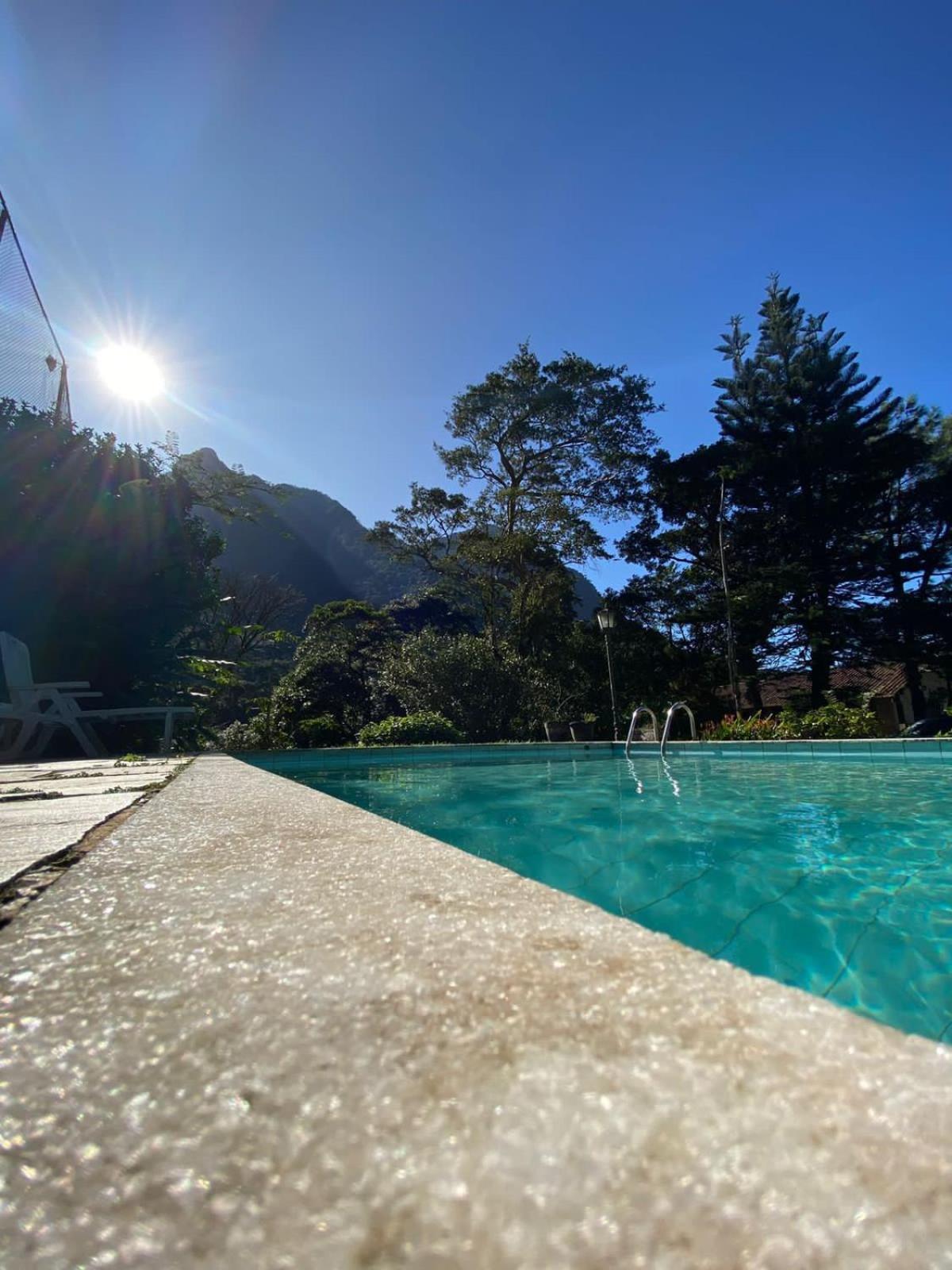 Sitio Com Piscina E Churrasqueira Гуапимирин Экстерьер фото